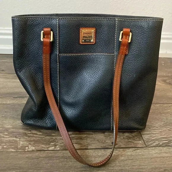 Dooney & Bourke Pebble Grain Leather Small Lexington Bag in Black and Brown - Picture 1 of 12